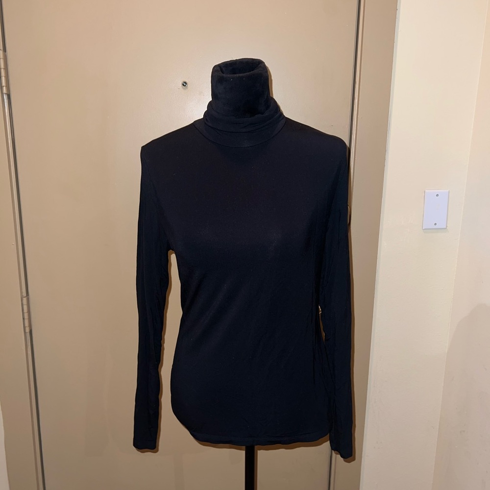Women's Black Long Sleeve Turtleneck Top